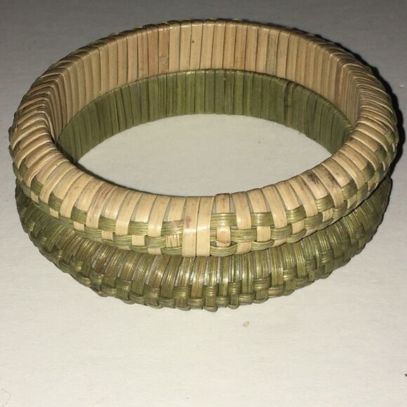 Natural Bamboo Like Material Bracelets - Picture 5 of 9